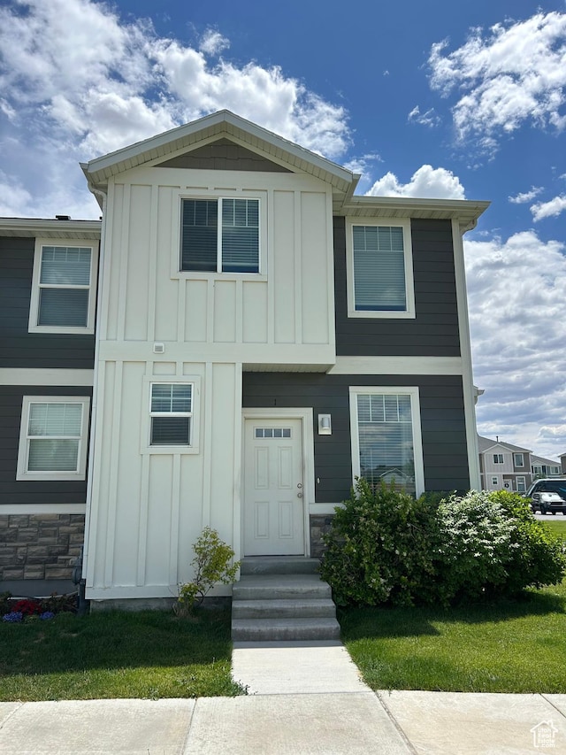 1772 E Skyline Dr Unit L1, Eagle Mountain, UT 84005 - photo 2