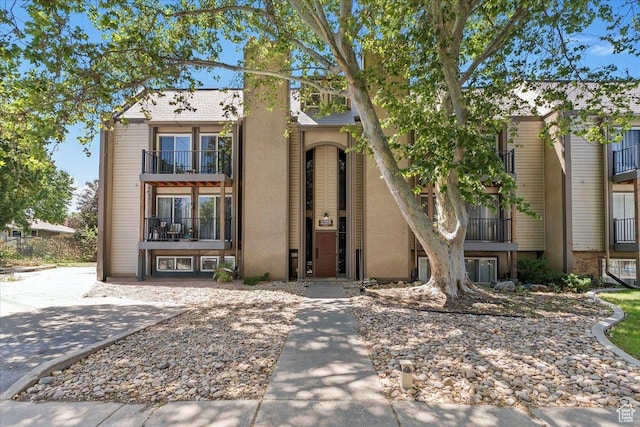 5328 S 570 E Apt L, Salt Lake City, UT 84107 - photo 1