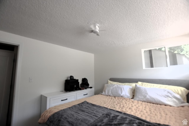 806 Valeria Dr, Layton, UT 84041 - photo 8
