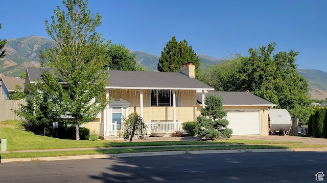 884 N Ash Dr, Layton, UT 84040 - photo 2