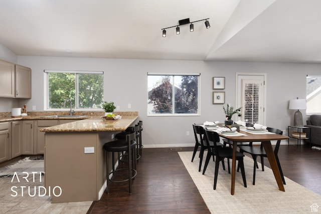 561 E Thatcher Way S, Midvale, UT 84047 - photo 7
