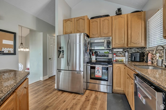 761 E Altara Dr S, Sandy, UT 84094 - photo 9
