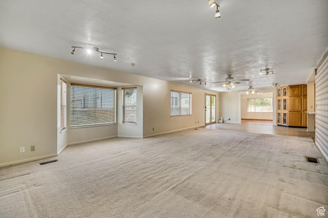 7047 S 260 E, Midvale, UT 84047 - photo 11