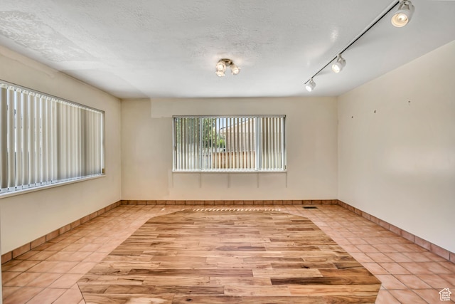 7047 S 260 E, Midvale, UT 84047 - photo 9