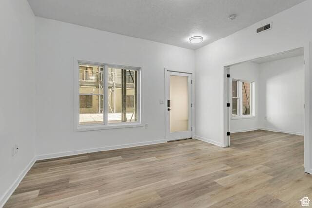 2150 S Main St W Unit R216, Salt Lake City, UT 84115 - photo 2