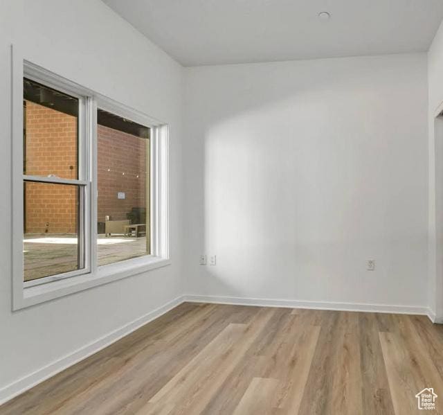 2150 S Main St W Unit R216, Salt Lake City, UT 84115 - photo 3