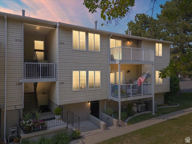 4822 S Holladay Blvd Unit 220, Holladay, UT 84117 - photo 1