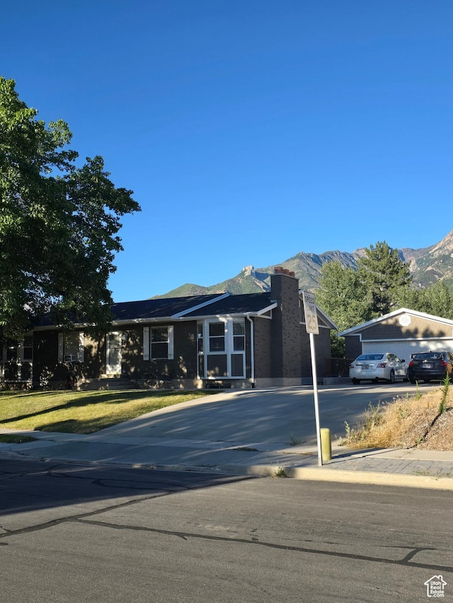 9457 S Fox Hunt Dr Unit 49, Sandy, UT 84092 - photo 1