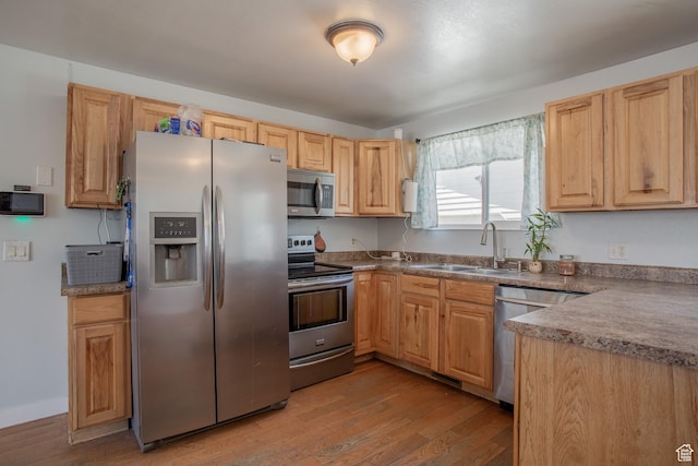 5032 W Highwood Dr, Kearns, UT 84118 - photo 8