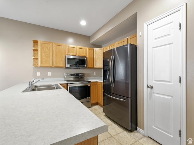 7908 S Cold Stone Ln W, West Jordan, UT 84081 - photo 3