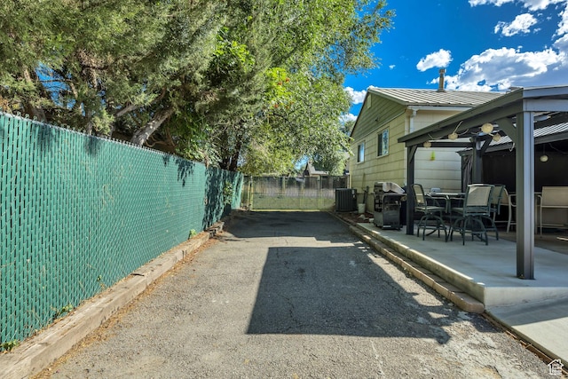 1211 E 4085 S, Millcreek, UT 84124 - photo 4