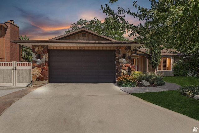 8211 S Marion View Cir E, Sandy, UT 84094 - photo 1