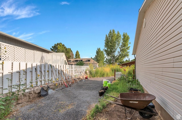 18517 Carter Cir, Eagle Mountain, UT 84013 - photo 9