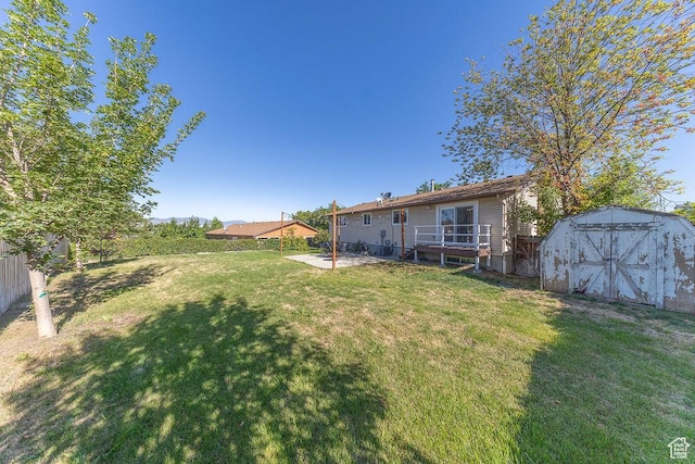 228 E Golden Willow Cir, Sandy, UT 84070 - photo 33