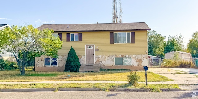 2277 S 300 W, Clearfield, UT 84015 - photo 1