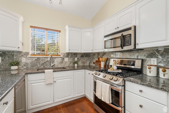 7562 N Kidwelly Ct, Eagle Mountain, UT 84005 - photo 8