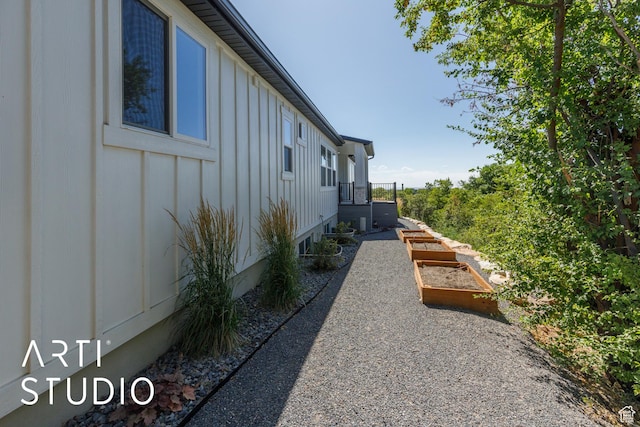 1302 E Sunset Ct, Ogden, UT 84403 - photo 6