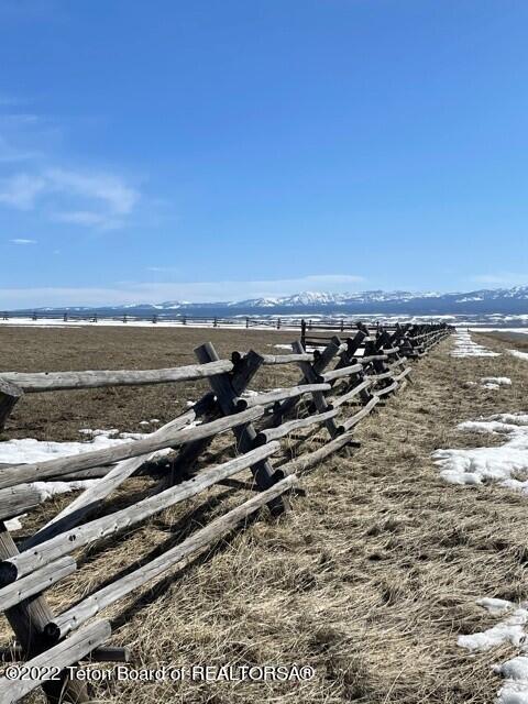 Listing photo 2 for 9170 River Rim Ranch Rd, Tetonia ID 83452