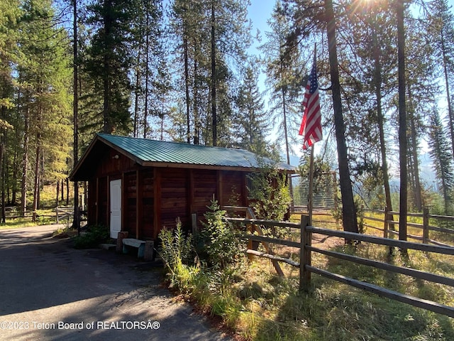 view of outbuilding