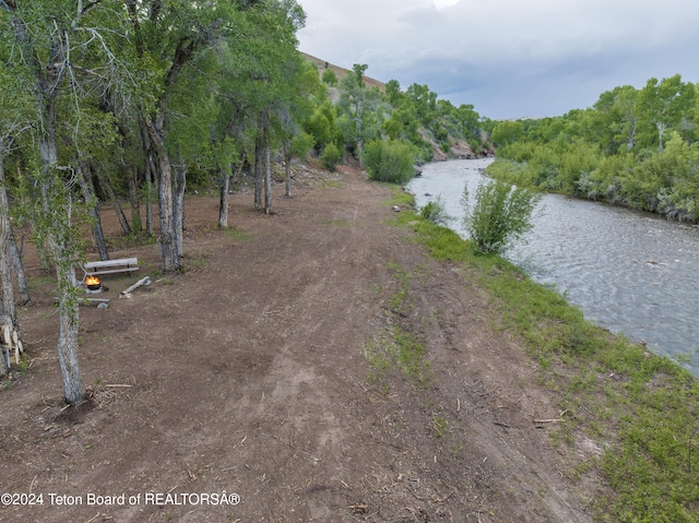 581 E Fork Rd, Dubois, WY 82513 - water view