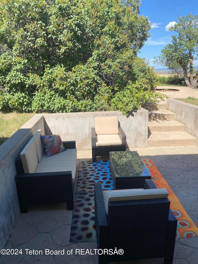 view of patio with an outdoor hangout area