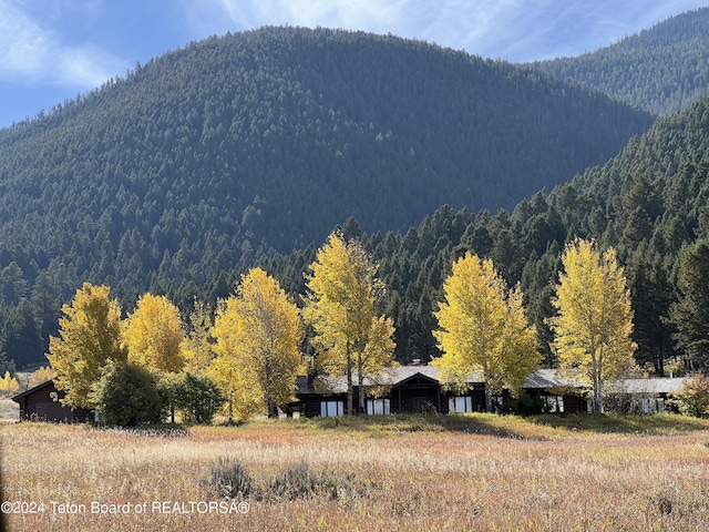 property view of mountains