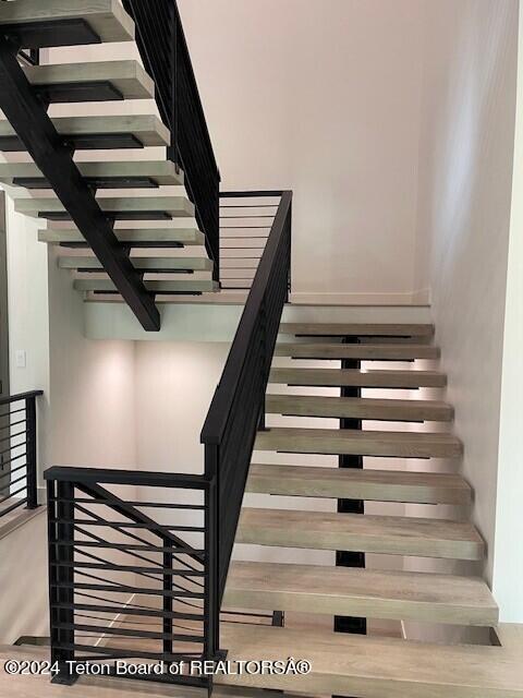 6 Blackfoot Trl, Victor, ID 83455 - view of stairs