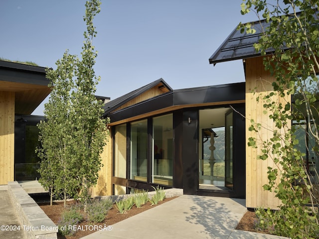 2680 Trader Rd, Jackson, WY 83001 - view of doorway to property