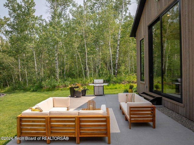 view of patio / terrace featuring an outdoor hangout area