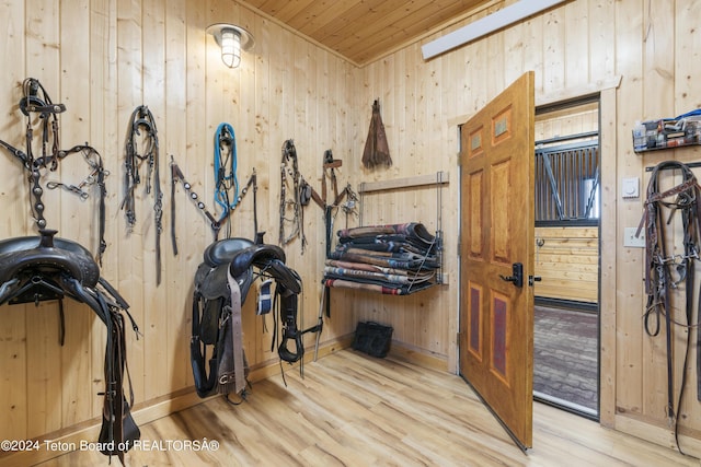 14 Table Top Dr, Dubois, WY 82513 - view of stable