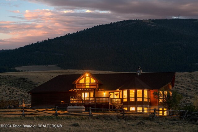 34 Table Top Dr, Dubois, WY 82513