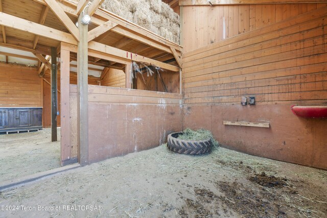 34 Table Top Dr, Dubois, WY 82513