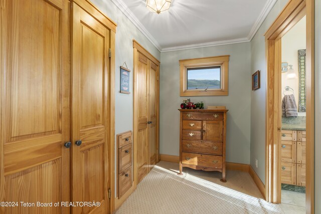 34 Table Top Dr, Dubois, WY 82513