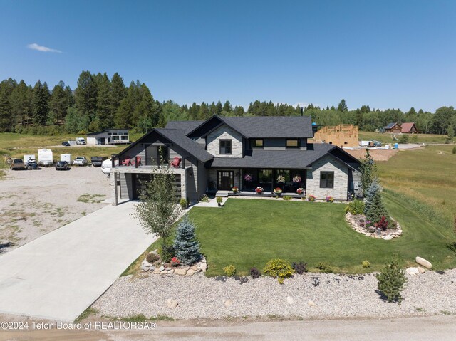 view of front of house with a front yard