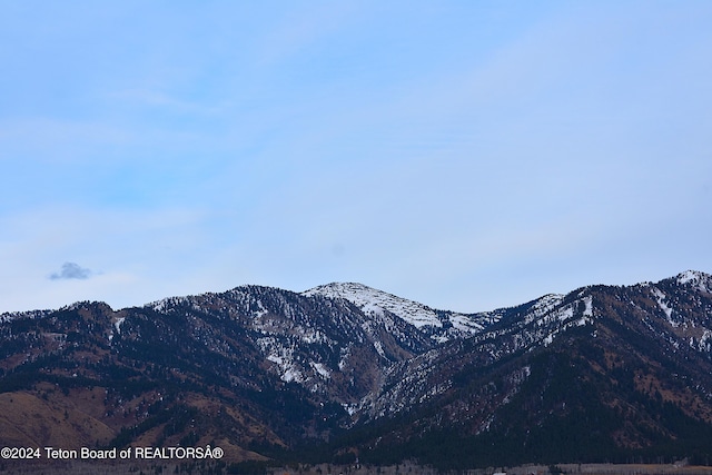 view of mountain feature