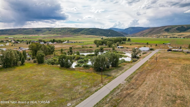 706 3RD W St, Auburn, WY 83111