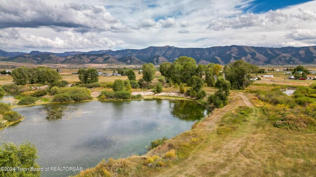 706 3RD W St, Auburn, WY 83111