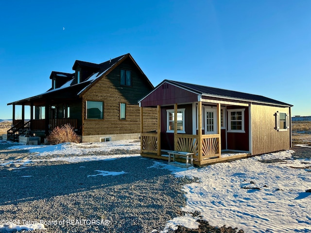 view of front of house