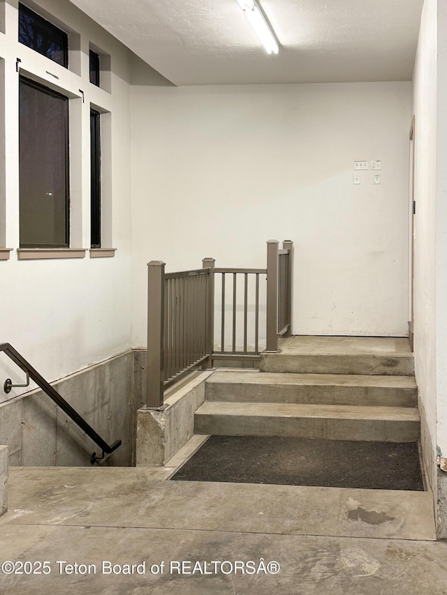 81 Twin Cliffs Rd, Afton, WY 83110 - view of staircase