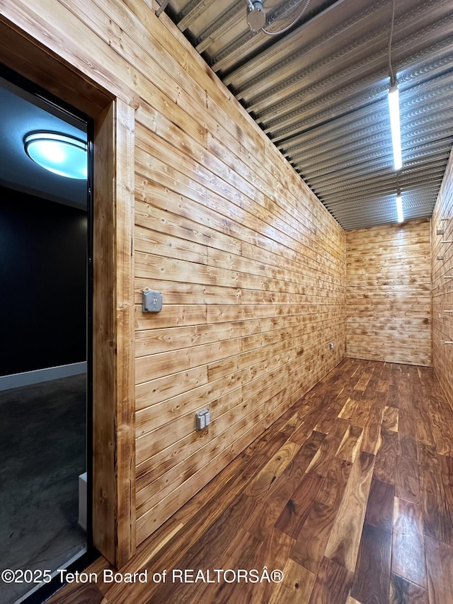 81 Twin Cliffs Rd, Afton, WY 83110 - detailed view of wood walls