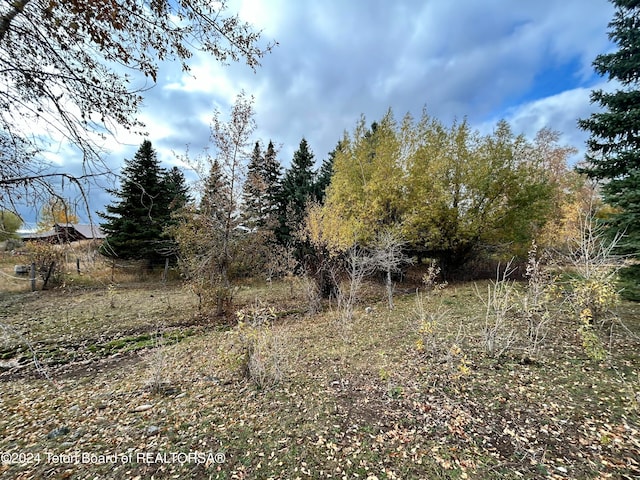 Listing photo 3 for 258 Cedron Rd, Victor ID 83455