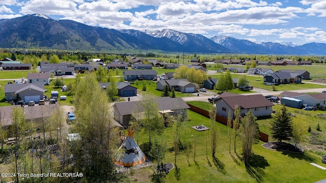 bird's eye view featuring a mountain view