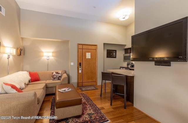 Listing photo 3 for 170 N Millward St Unit 305, Jackson WY 83001