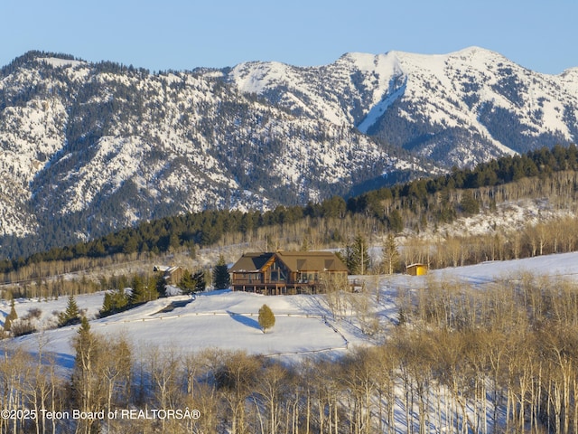 property view of mountains