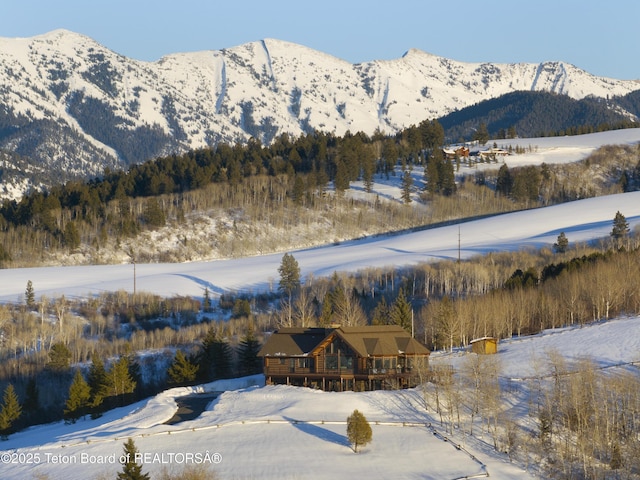 property view of mountains