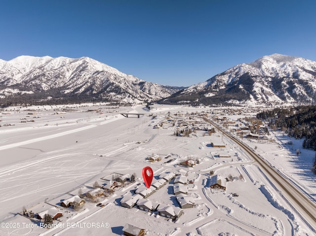 property view of mountains