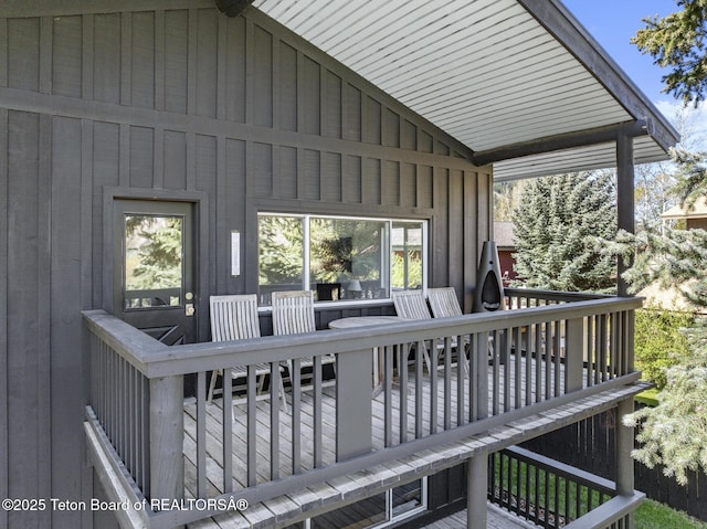 662 E Hansen Ave, Jackson, WY 83001 - view of wooden terrace
