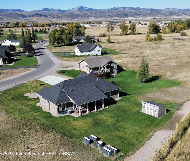 bird's eye view featuring a mountain view