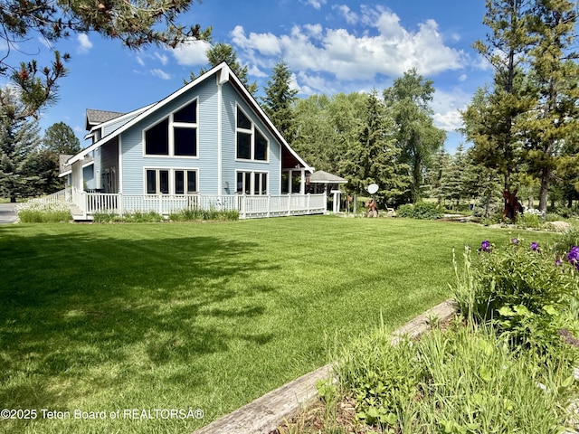 388 Middle Branch Dr, Star Valley Ranch, WY 83127 - view of side of property with a lawn