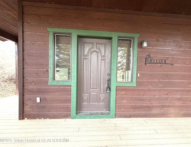 view of entrance to property